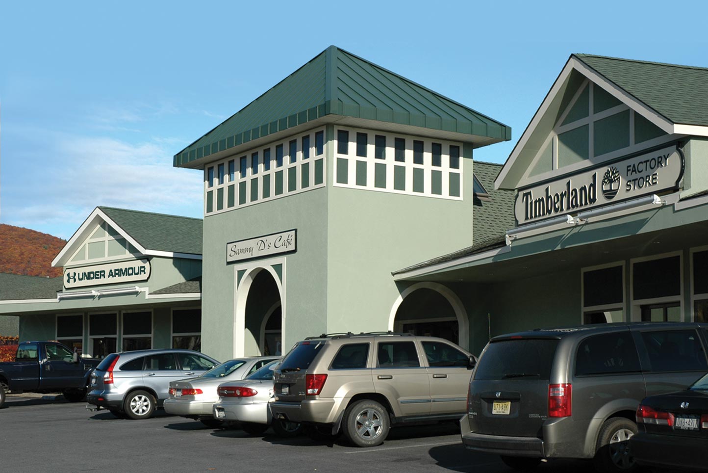 Adirondack Outlet Mall in Lake George